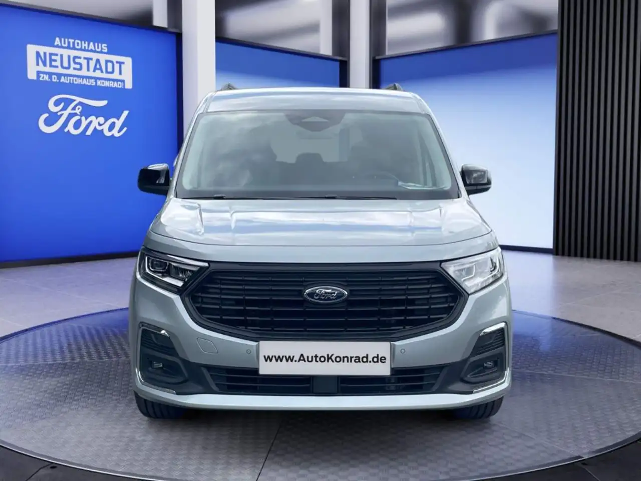 Ford Tourneo Connect Grand 1.5 EcoBoost Aut. TITANIUM*7-Sitze* 3