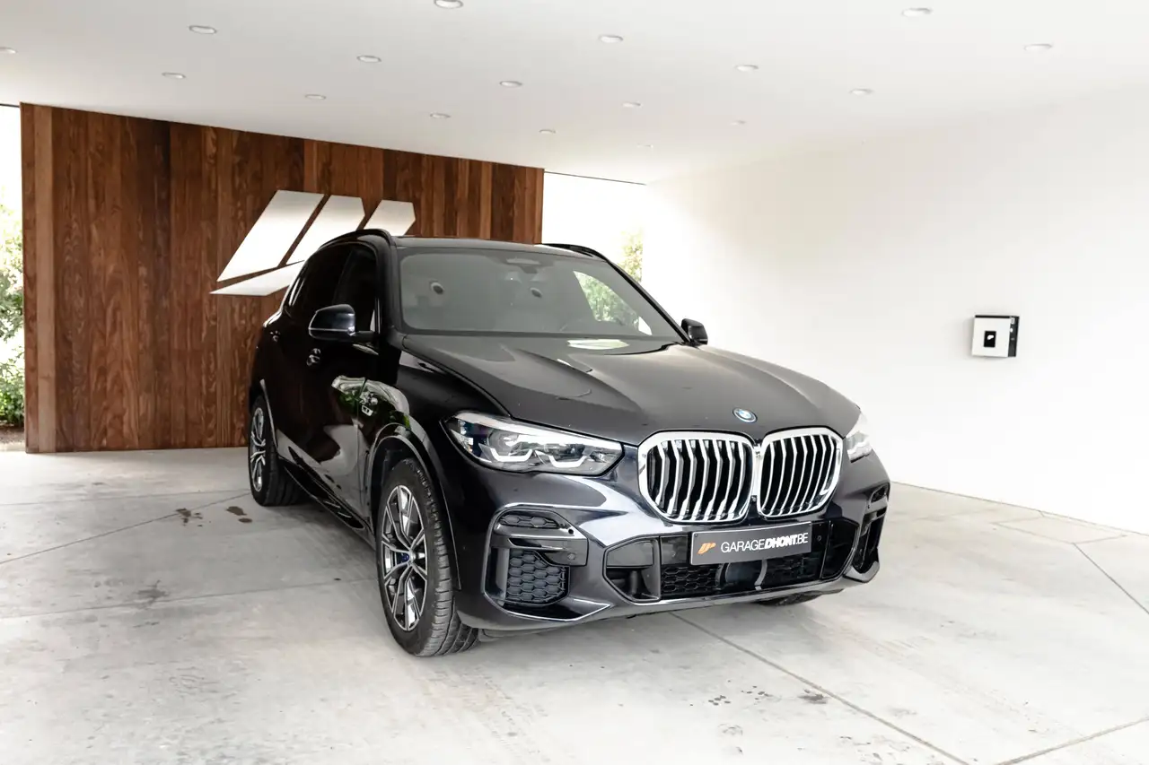 BMW X5 xdrive 45e, M pack, Head-up, parking+, Pano