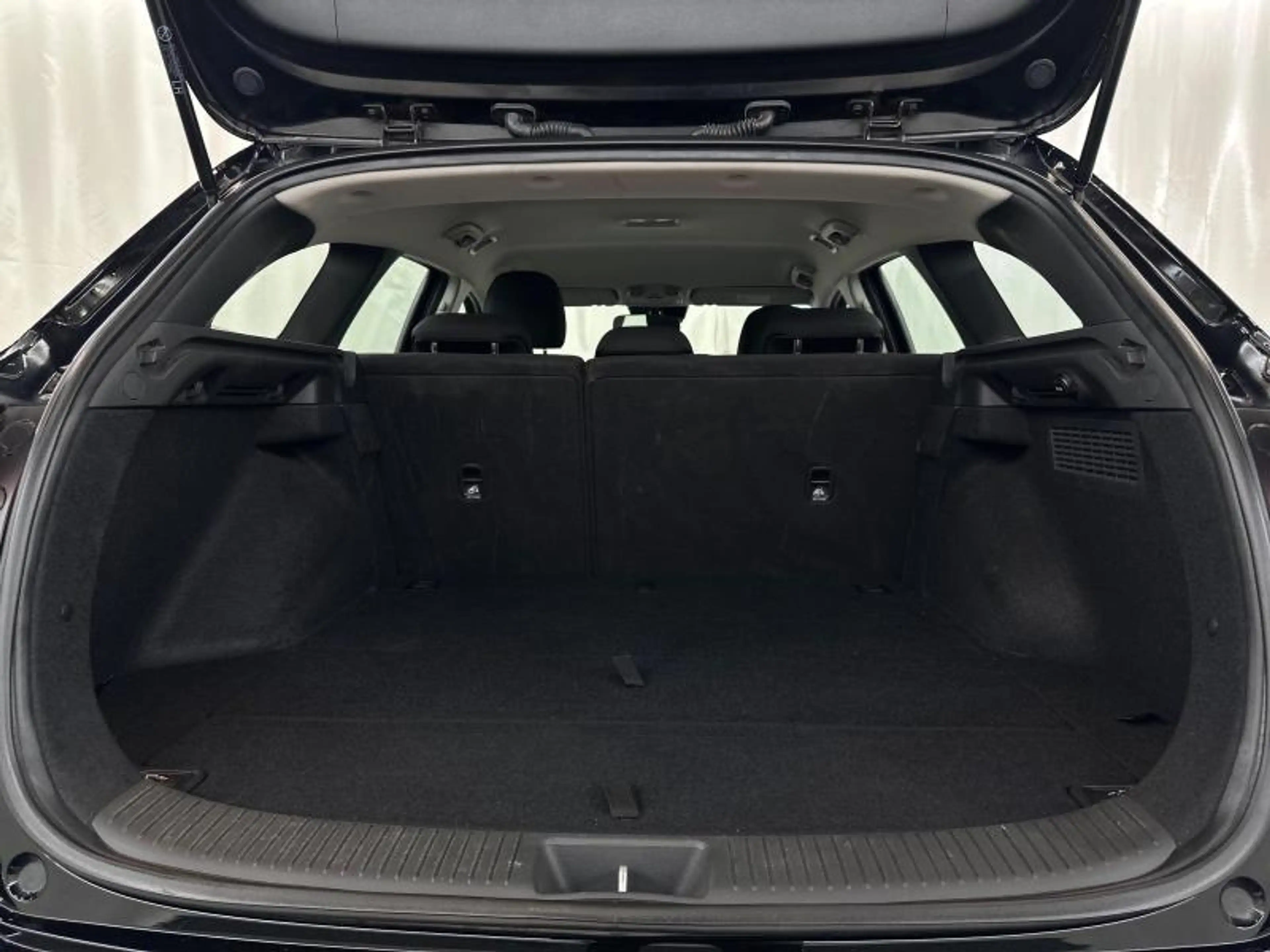 Hyundai i30 Wagon MHEV AT | winter pack — photo 9
