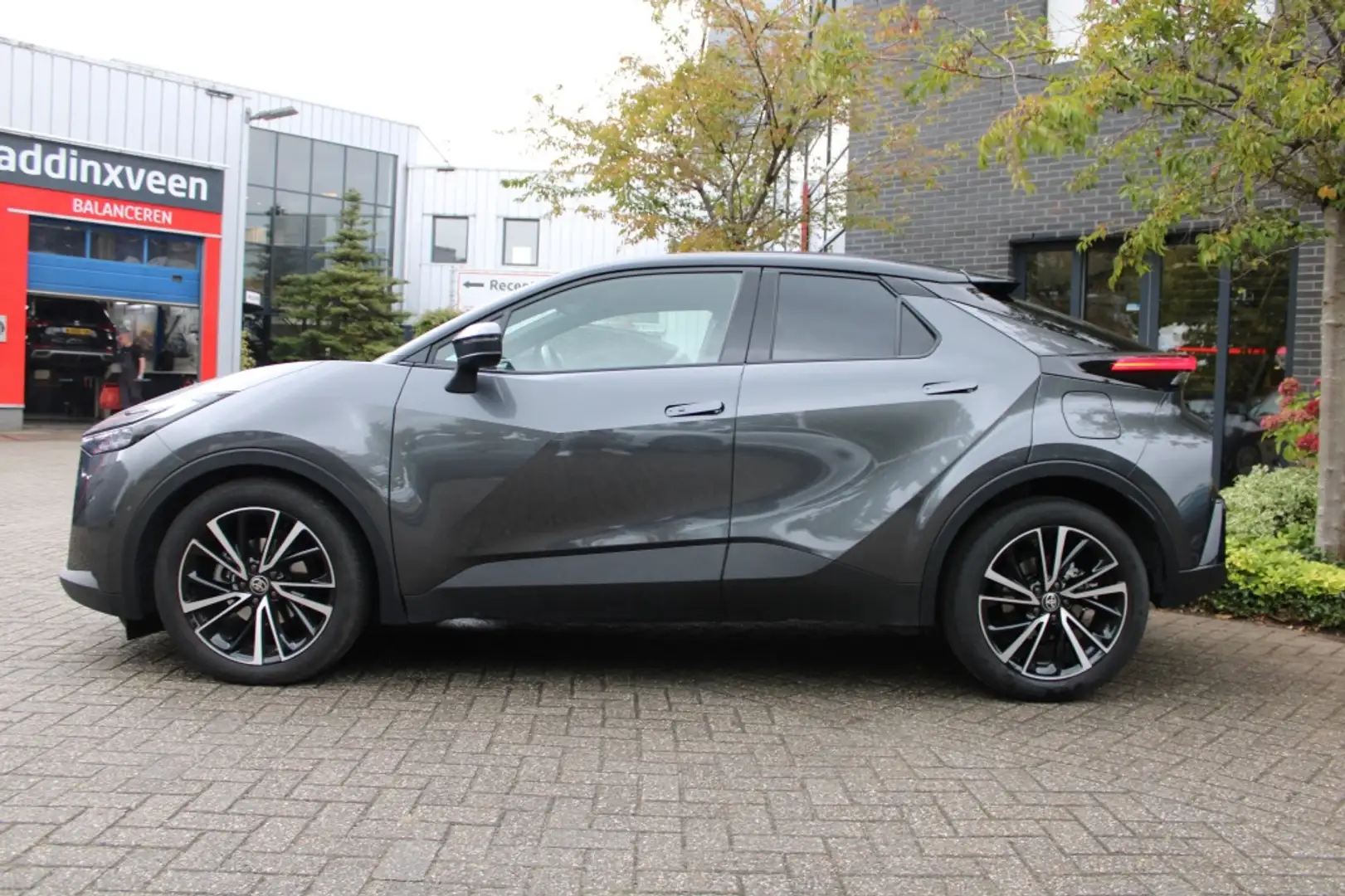 Toyota C-HR 1.8 Hybrid 140 Executive Plus Pack Full Option! "R Gris - 2