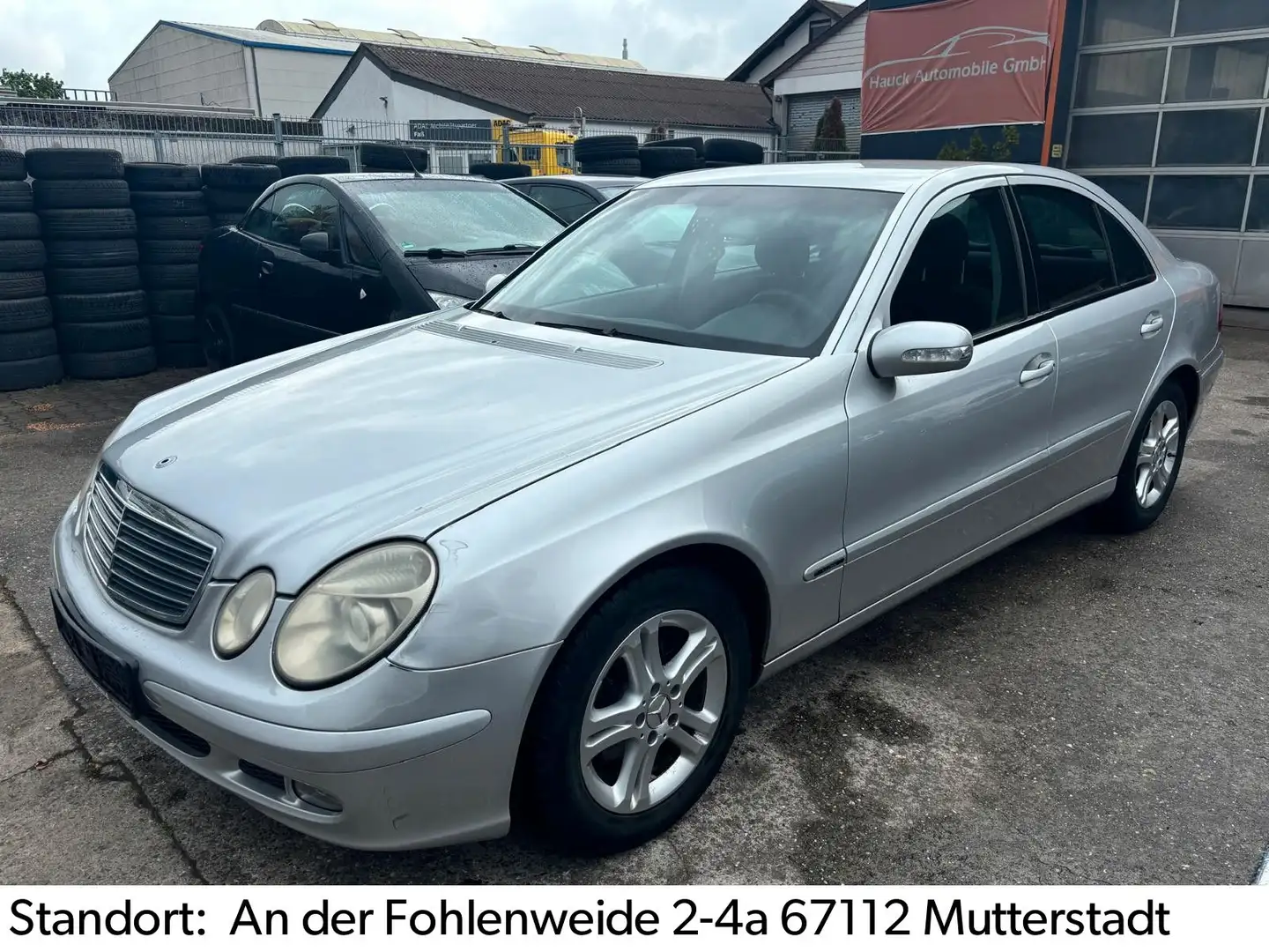 Mercedes-Benz E 220 E -Klasse Lim. E 220 CDI /Autom/Navi/Klima Zilver - 1