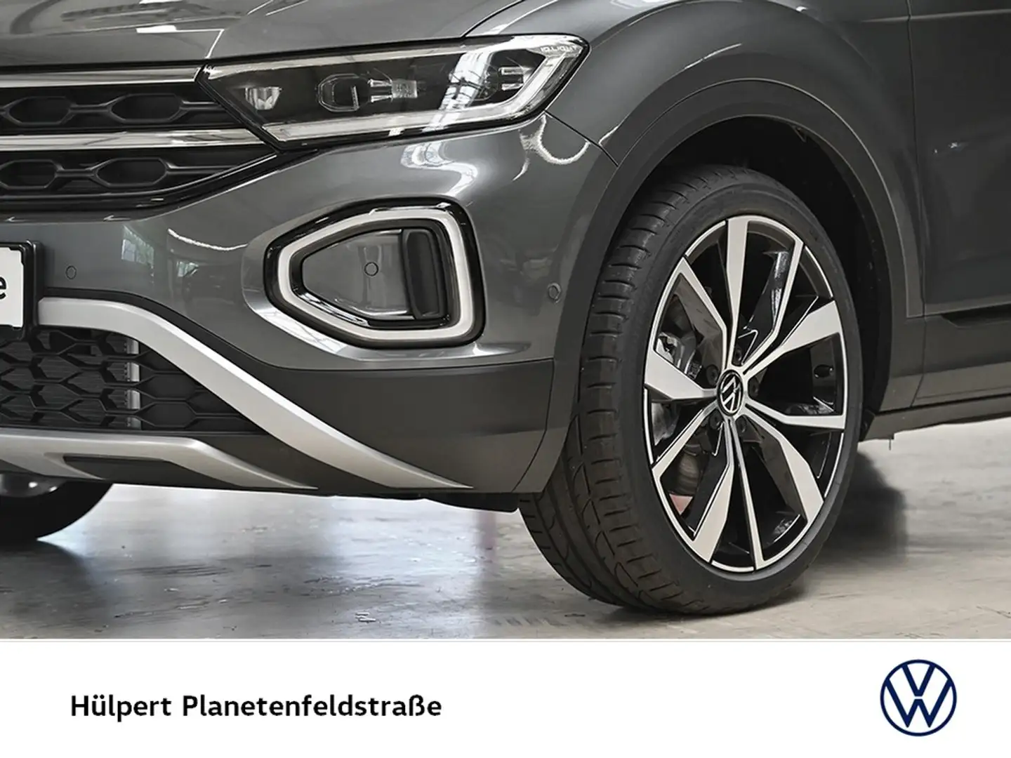 Volkswagen T-Roc 2.0 STYLE DSG BLACKSTYLE AHK CAM LM19 Gris - 1