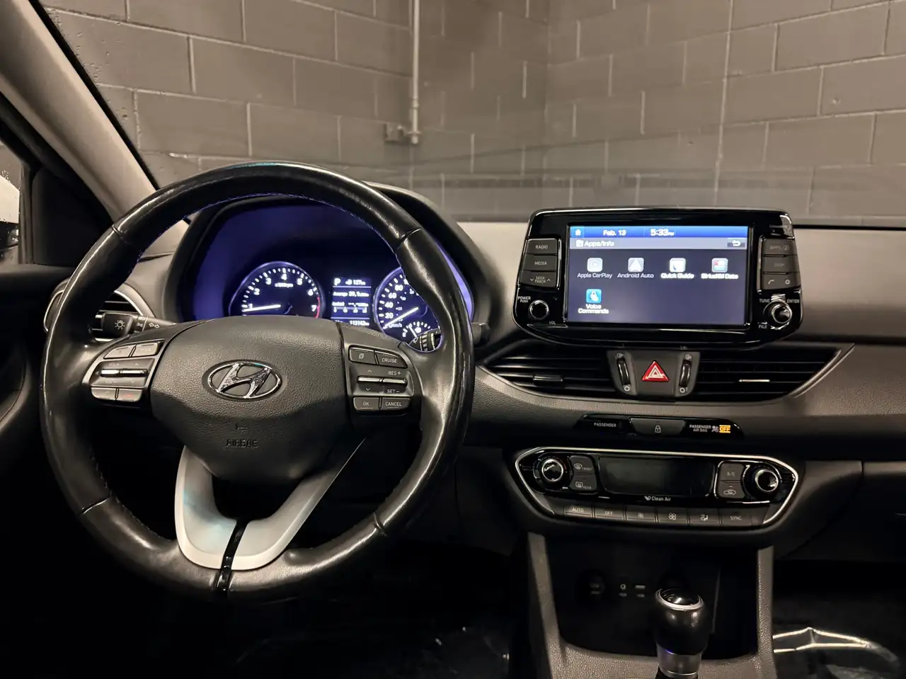 Hyundai ELANTRA снимка Hyundai ELANTRA