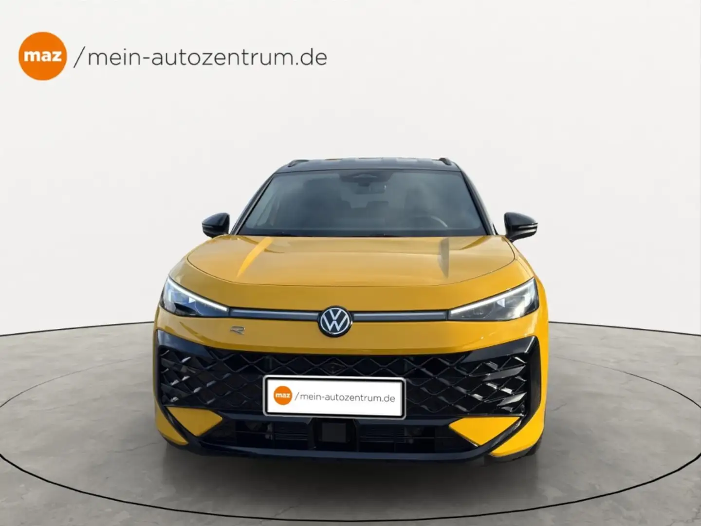 Volkswagen T-Roc R-Line 1.5 l eTSI 110 kW (150 PS) 7-Gang-Doppelkup Gelb - 2