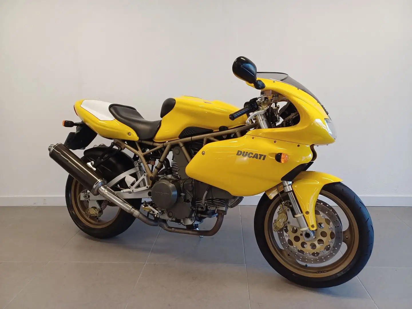 Ducati 750 SS I.E. CARENATA Yellow - 2