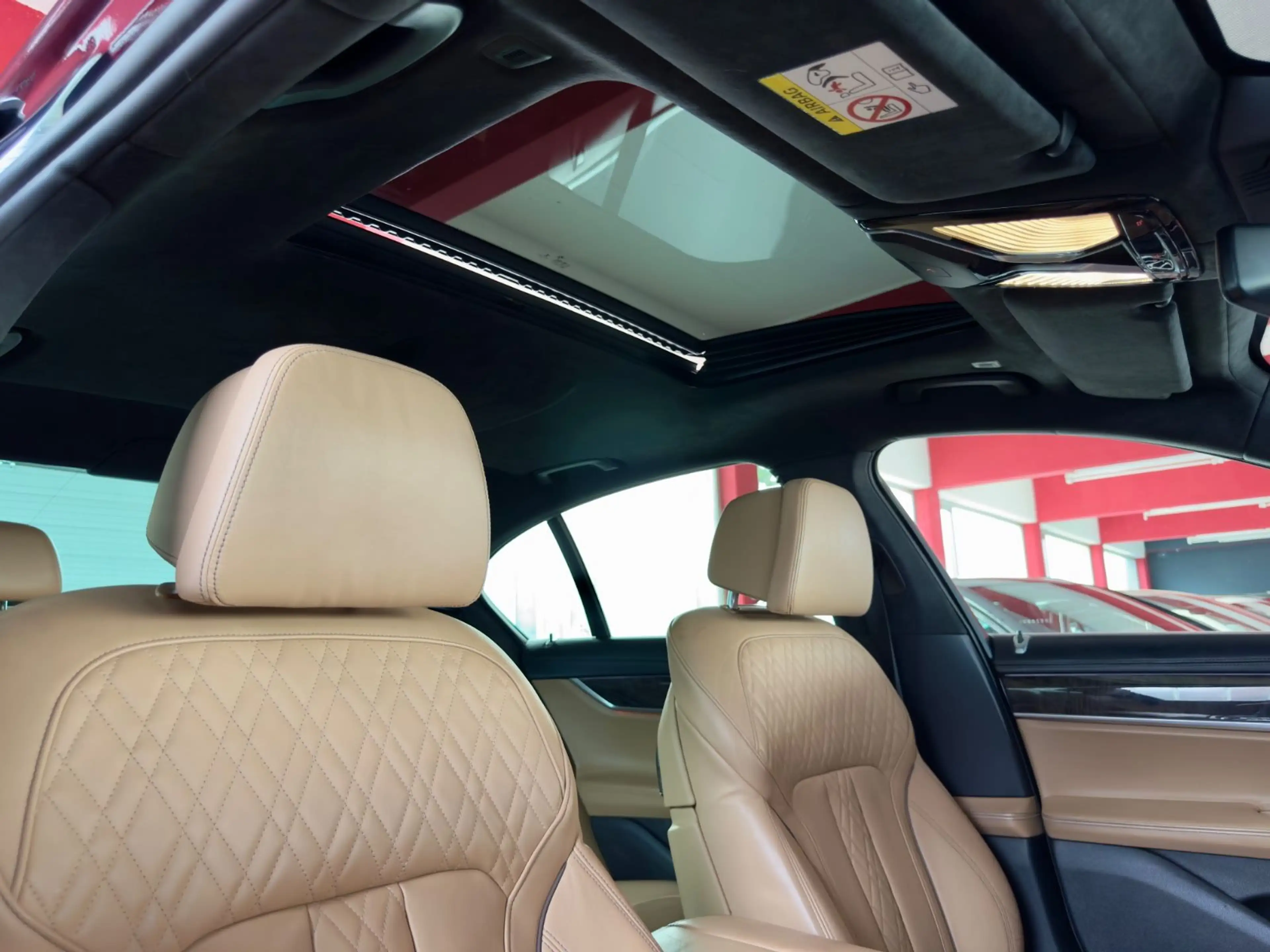 BMW 750 i M Sport Laser Bowers Individual Sportabgas — photo 4