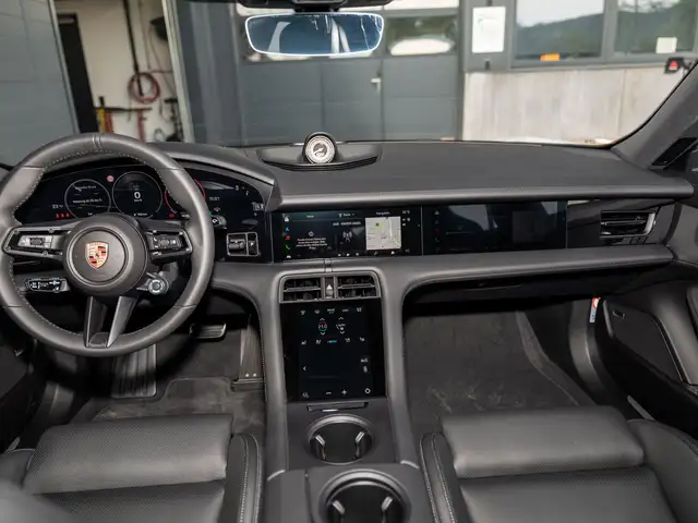 Porsche Taycan 4S Cross Turismo Ansicht 16