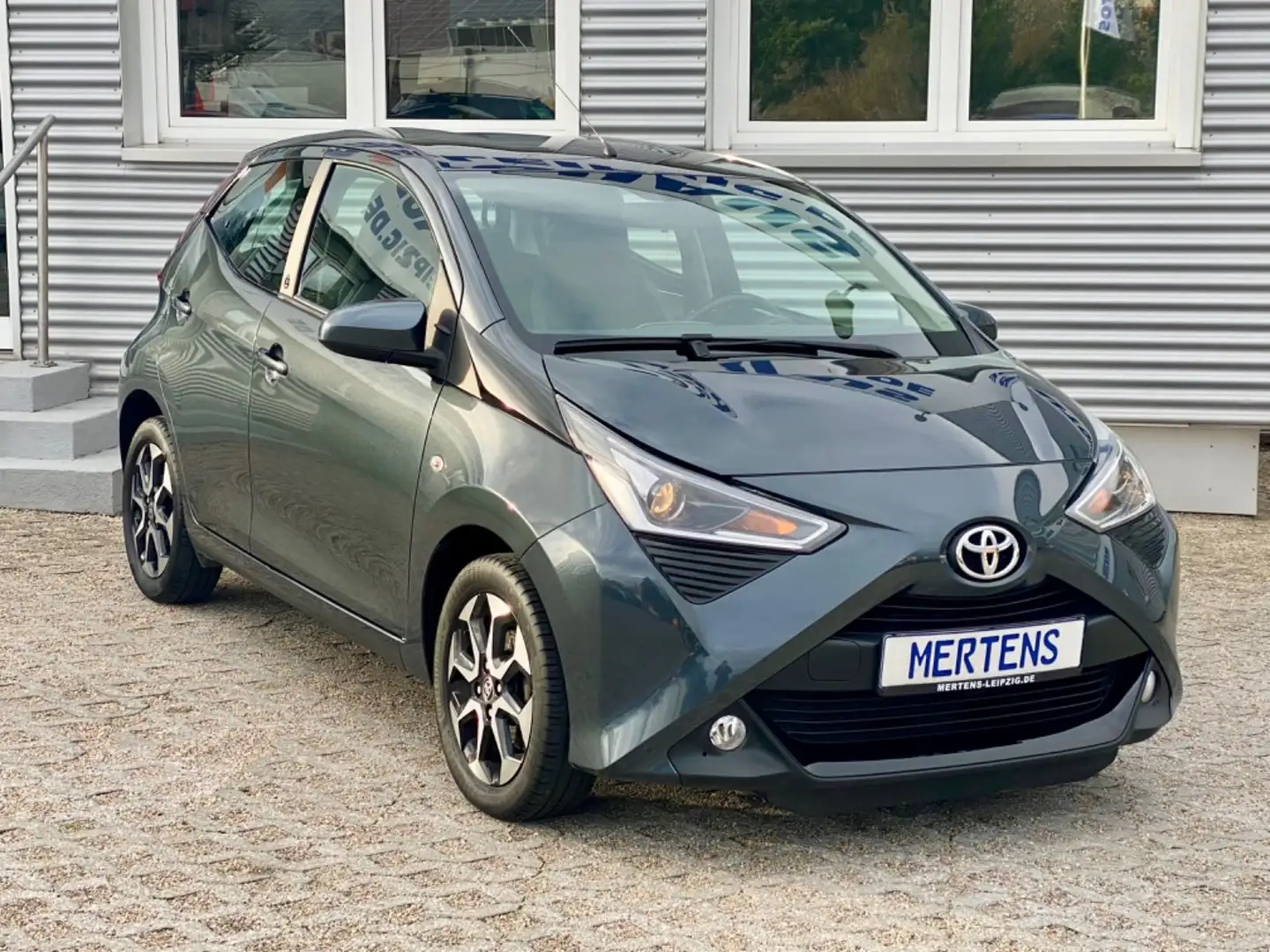 Toyota Aygo AYGO x-play Team D Kamera Android Apple Gri - 2