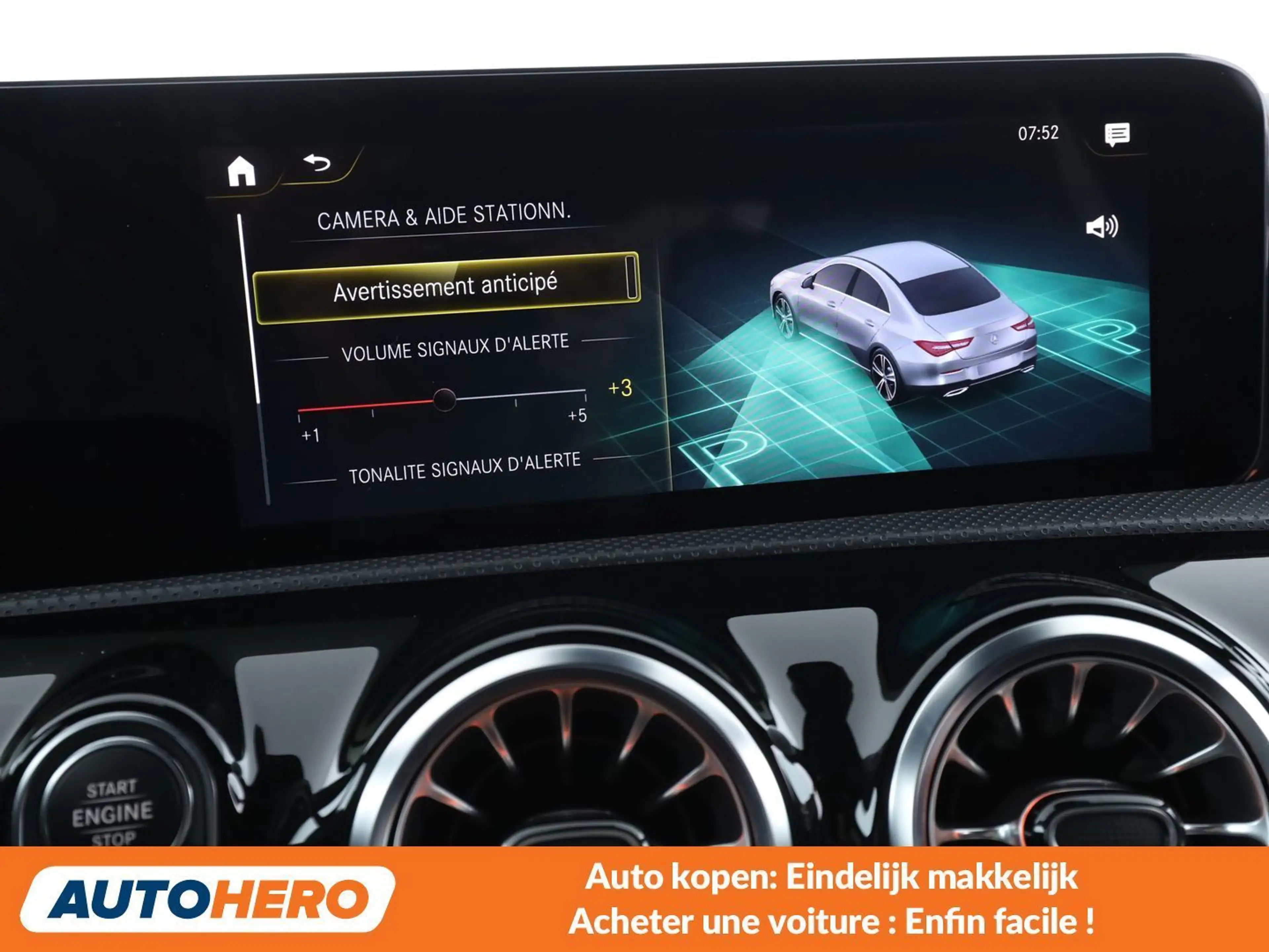 Mercedes-Benz CLA 200 CLA 200 AMG Line — photo 12