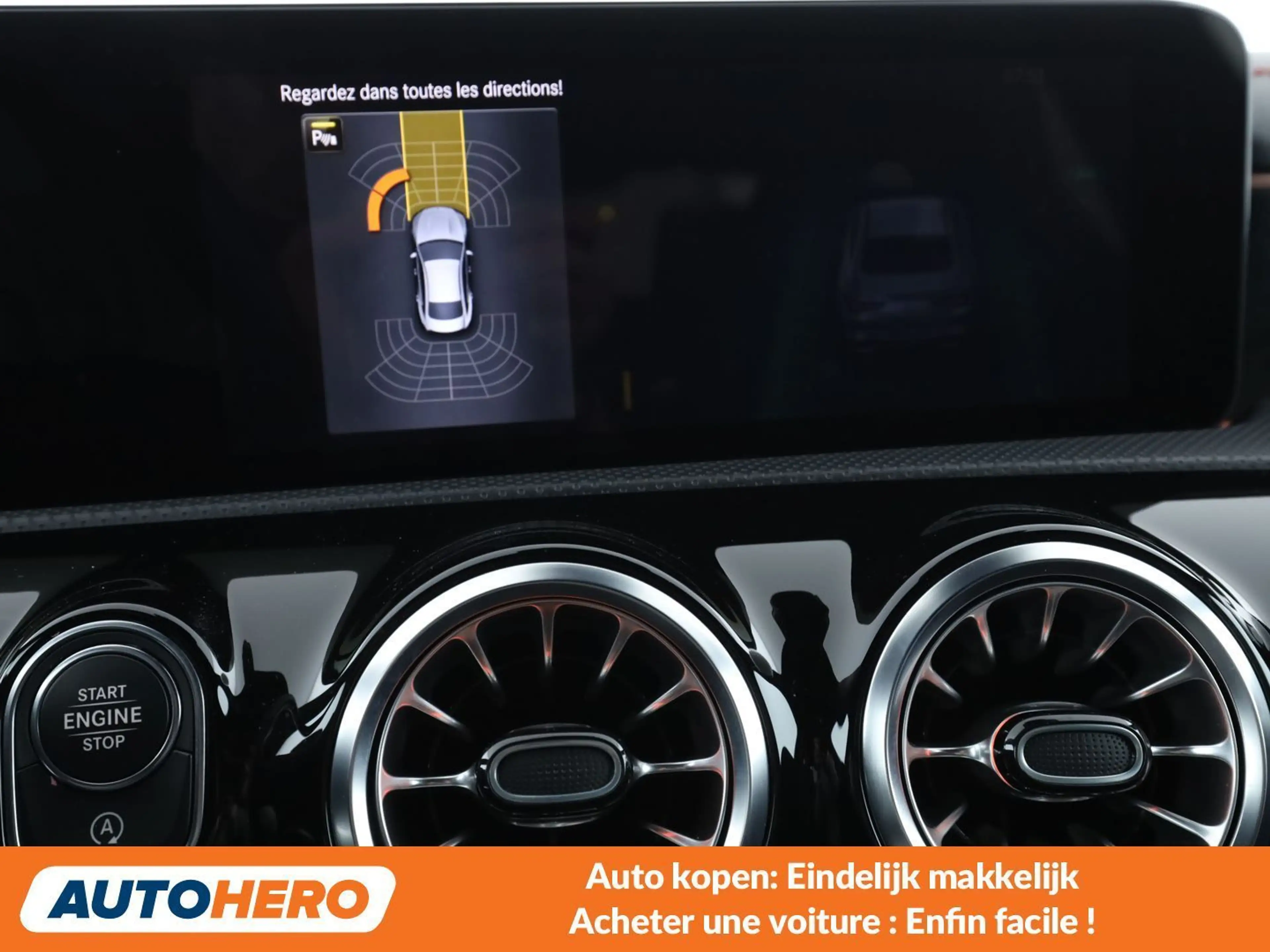 Mercedes-Benz CLA 200 CLA 200 AMG Line — photo 13
