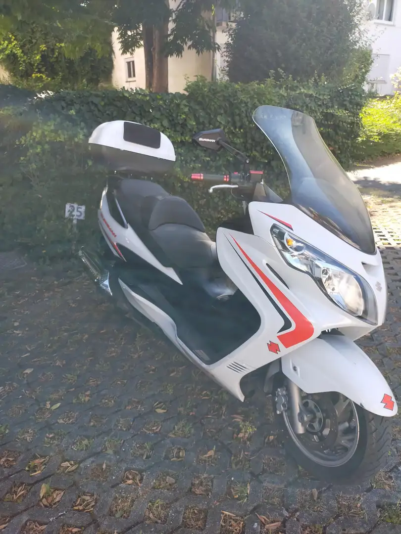 Suzuki Burgman 400 Blanc - 1