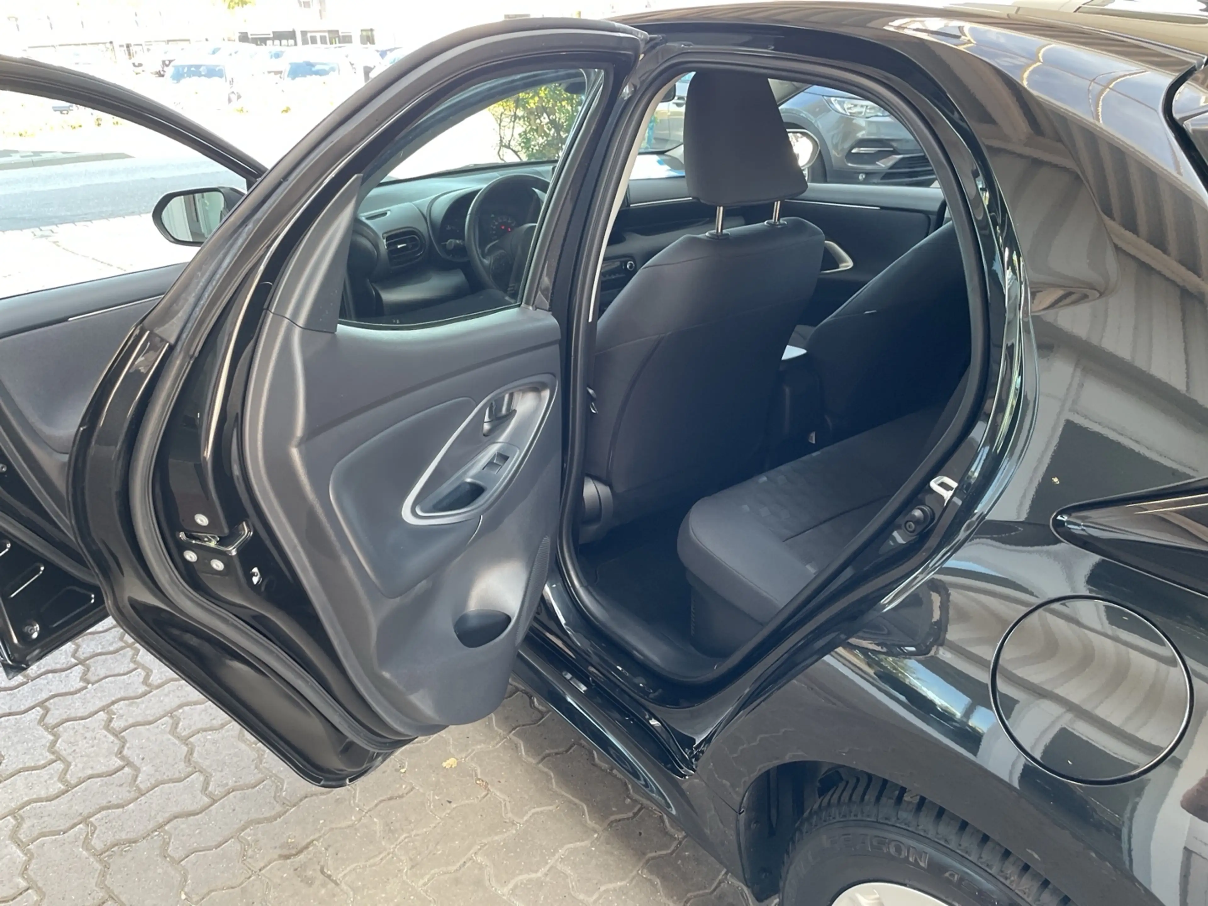 Mazda 2 Hybrid 1.5L Hybrid VVT-i 116 Centre-Line — photo 16