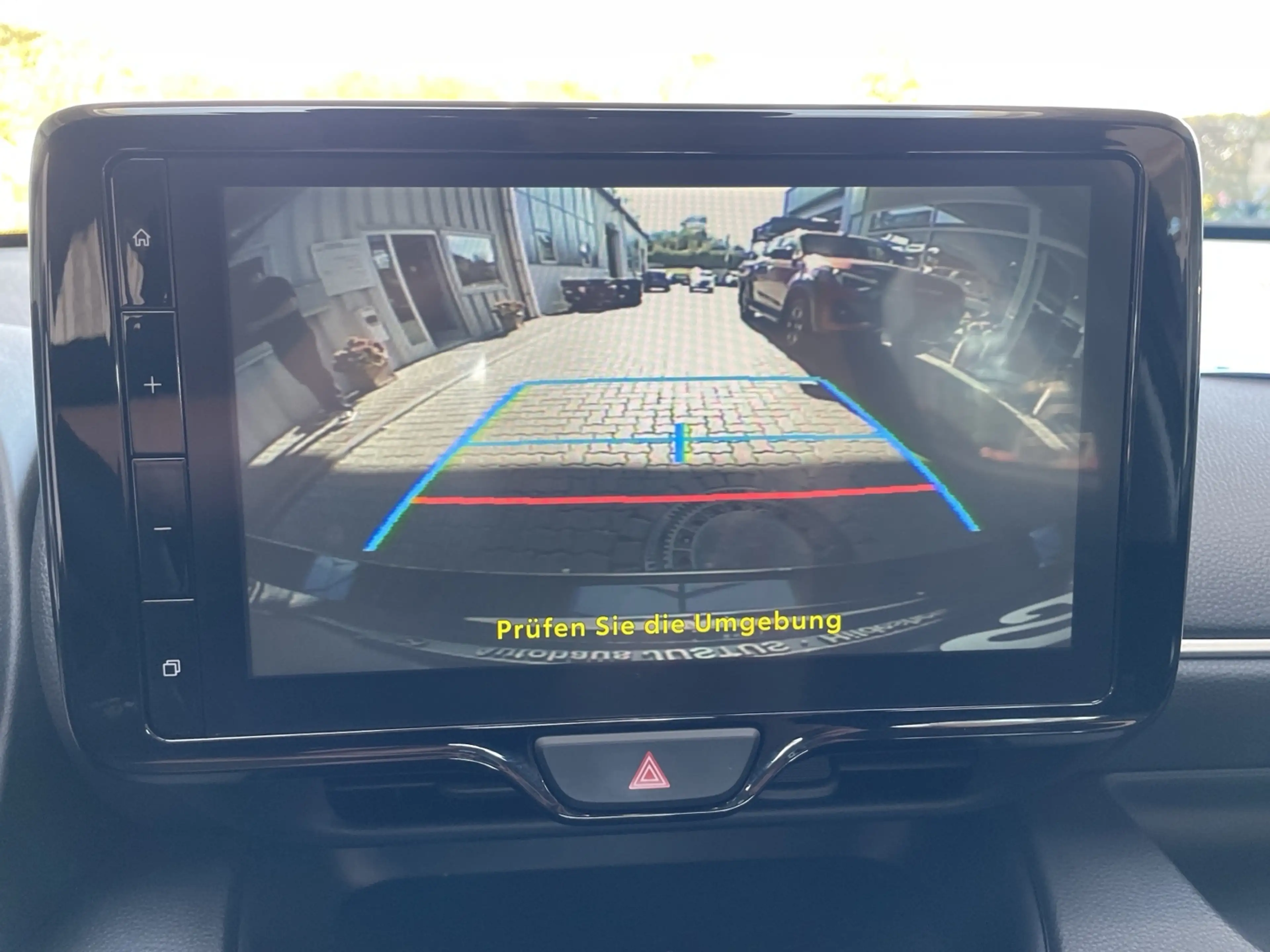 Mazda 2 Hybrid 1.5L Hybrid VVT-i 116 Centre-Line — photo 13