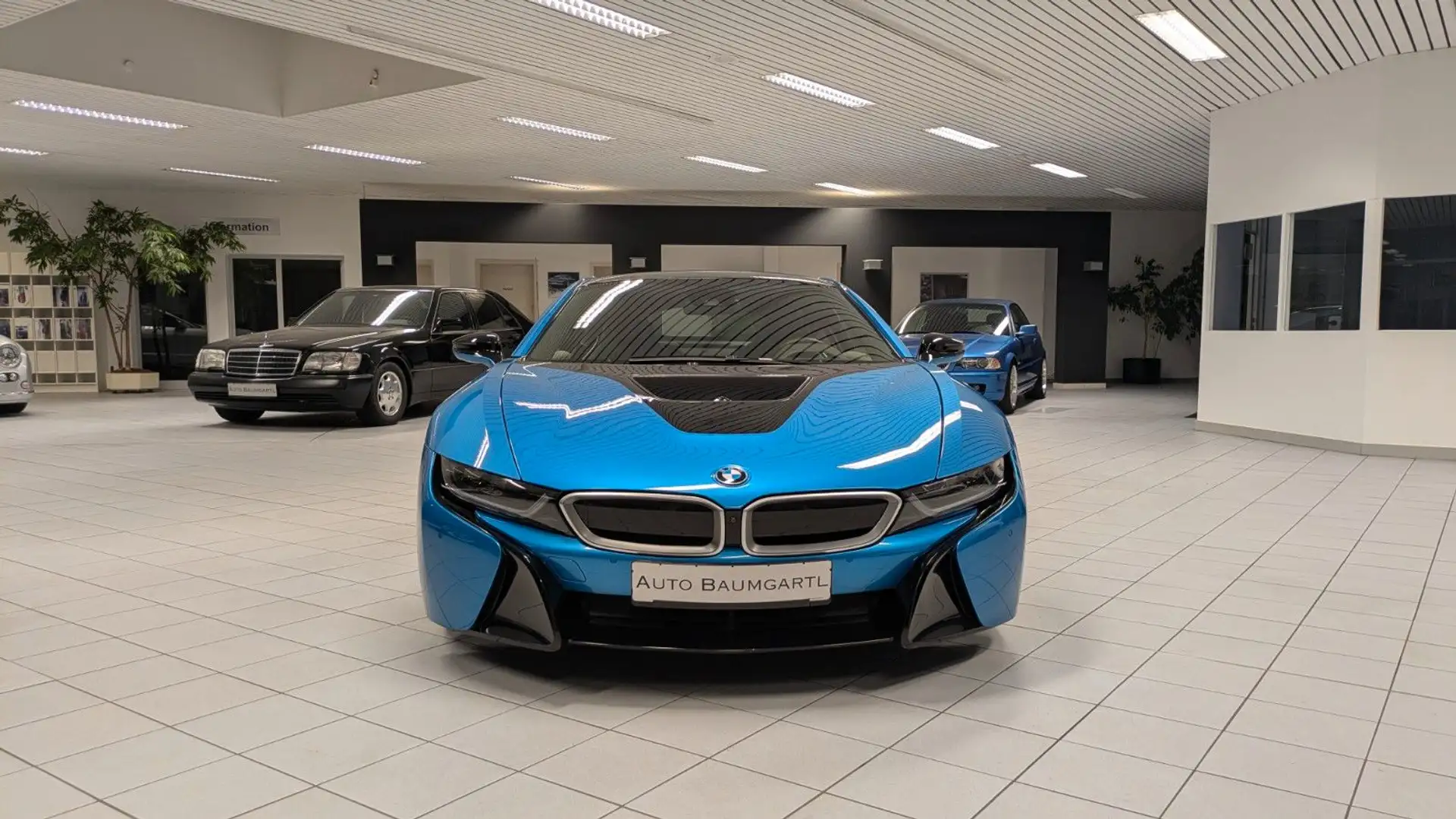 BMW i8 Coupe Pure Impulse Head-Up/DrivingAss./LED/Ka Blau - 2