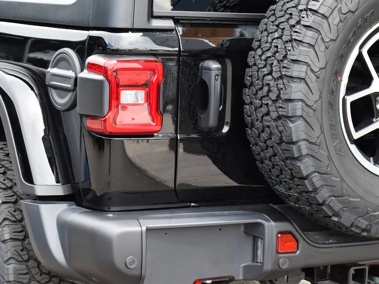 Jeep Wrangler photo Jeep Wrangler