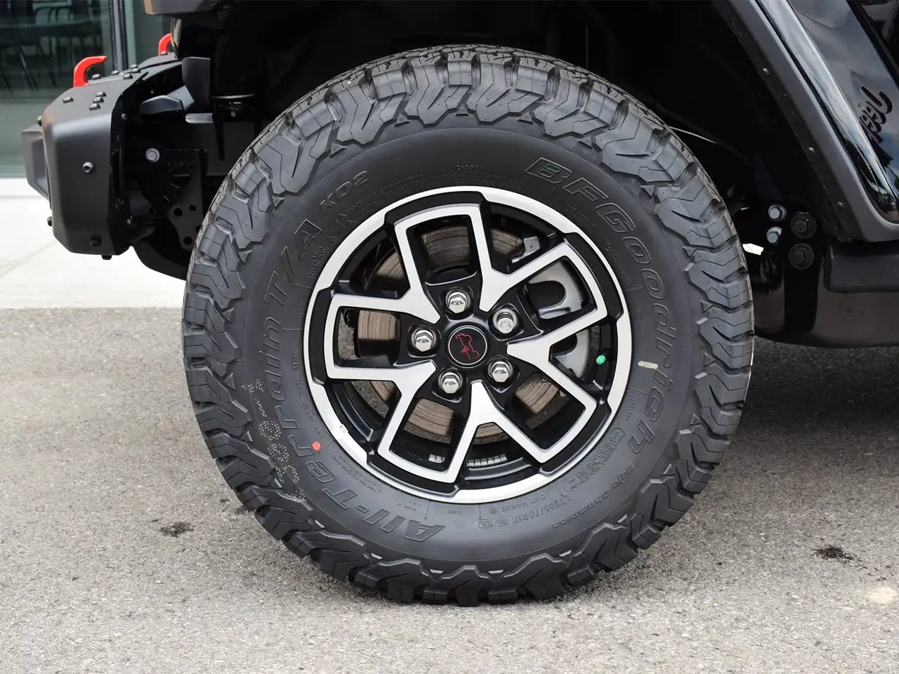 Jeep Wrangler photo Jeep Wrangler