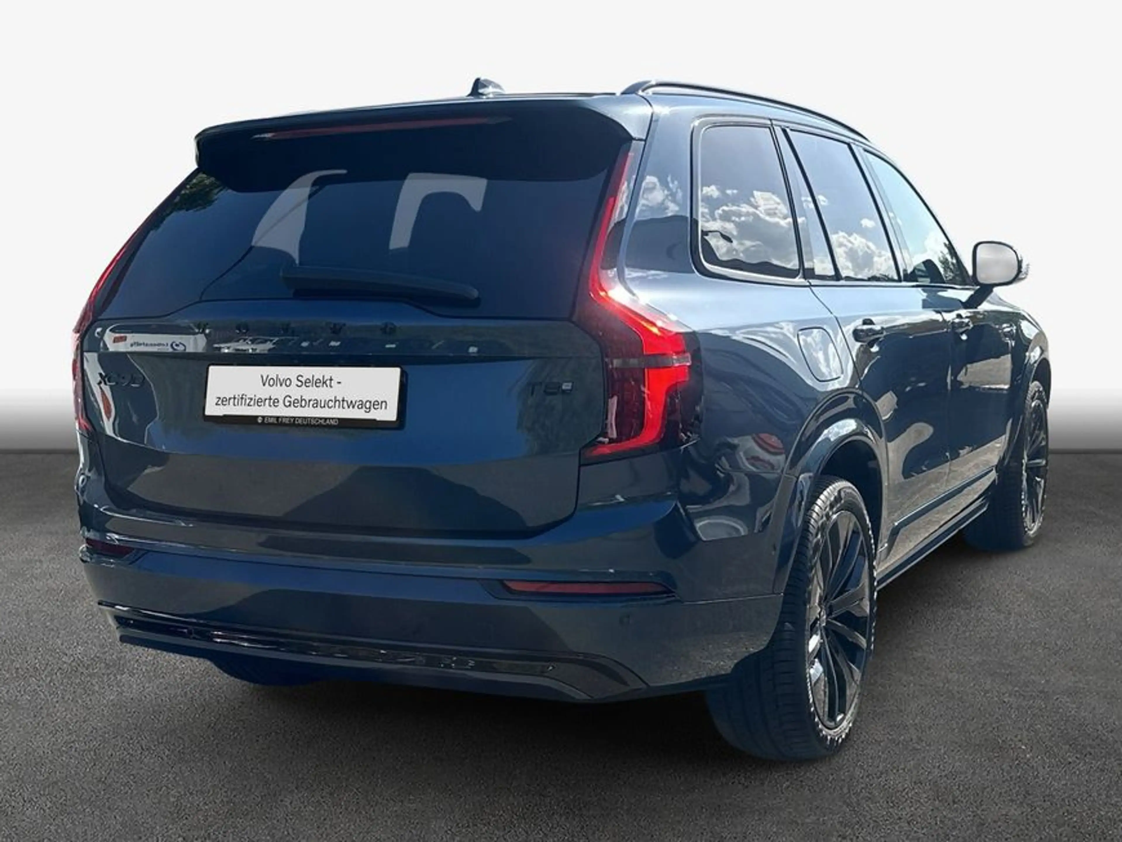 Volvo XC90 XC90 T8 AWD Plug-in Hybrid Ultra Black Edition — photo 5
