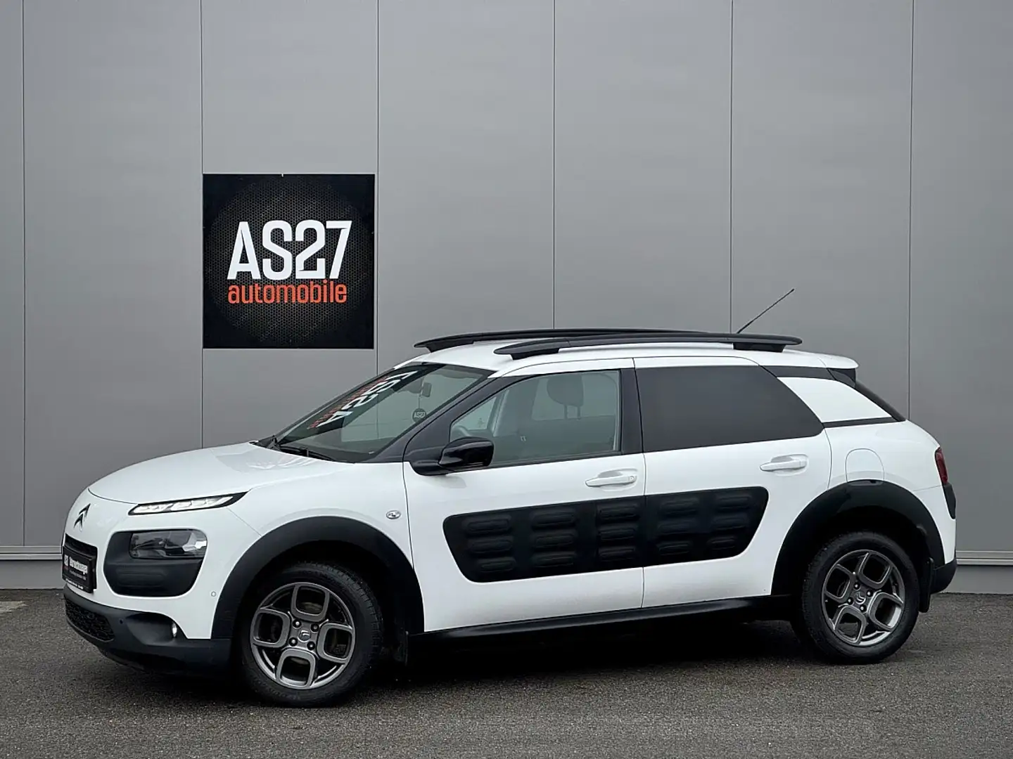 Citroen C4 Cactus 1,6 BHDI Shine Weiß - 1