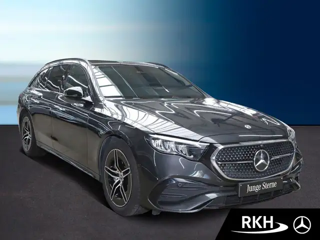 Mercedes-Benz E-Class view 2
