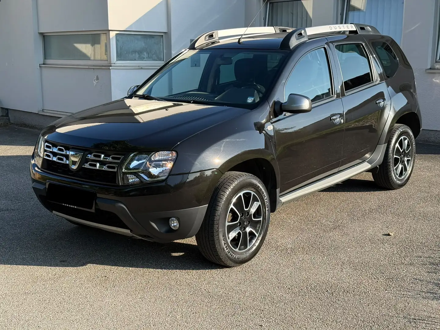 Dacia Duster dCi 110 FAP 4x4 Urban Explorer - 1