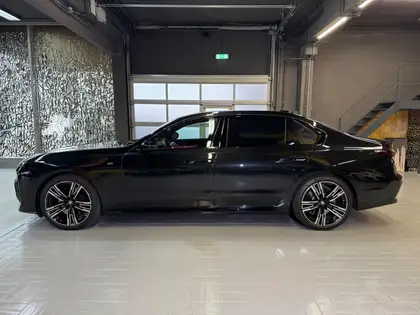 Annonce voiture d'occasion BMW 740 - CARADIZE