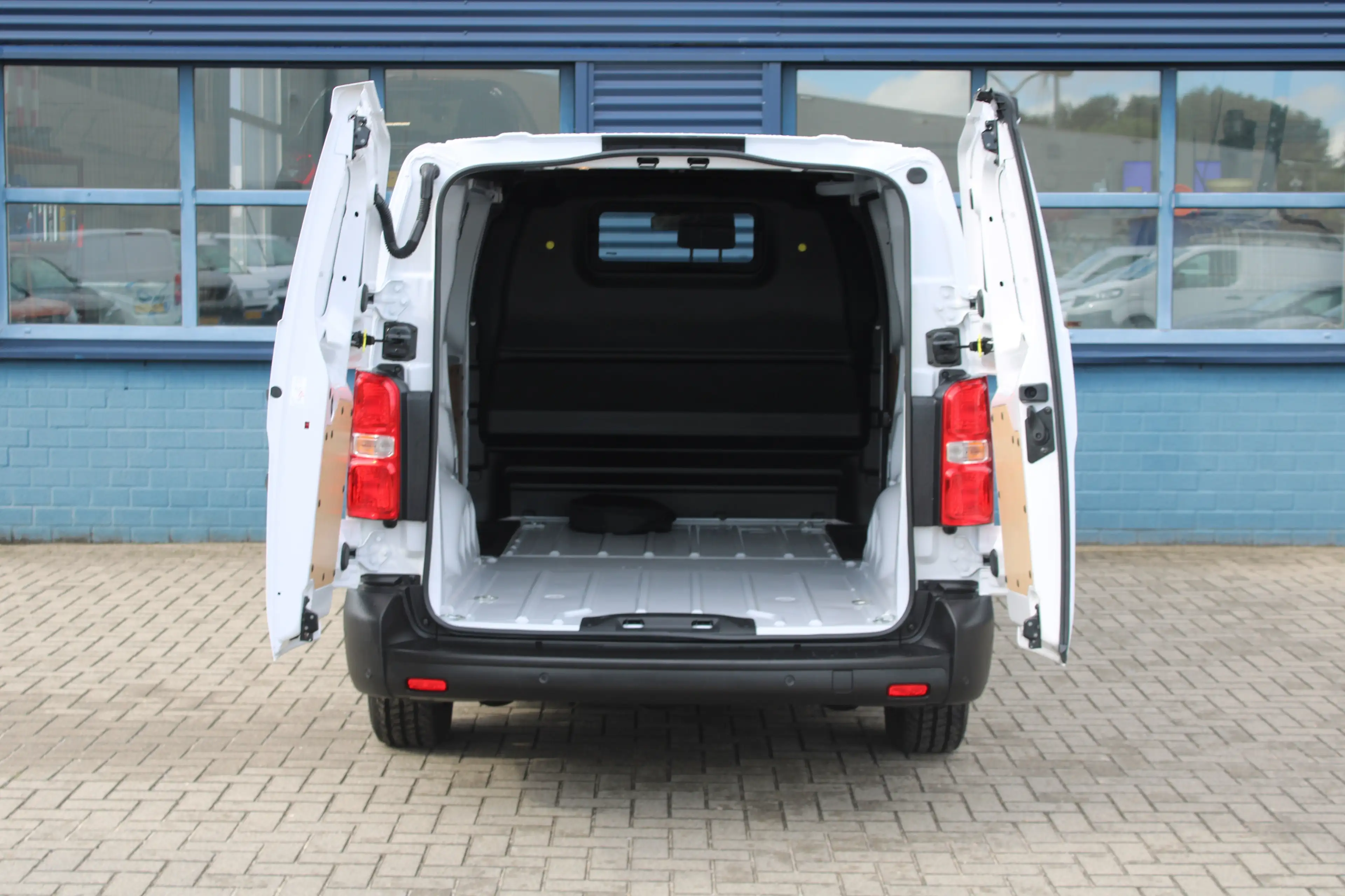 Peugeot Expert Standaard - Elektrisch | 8 JAAR GARANTIE | CAMERA — photo 4