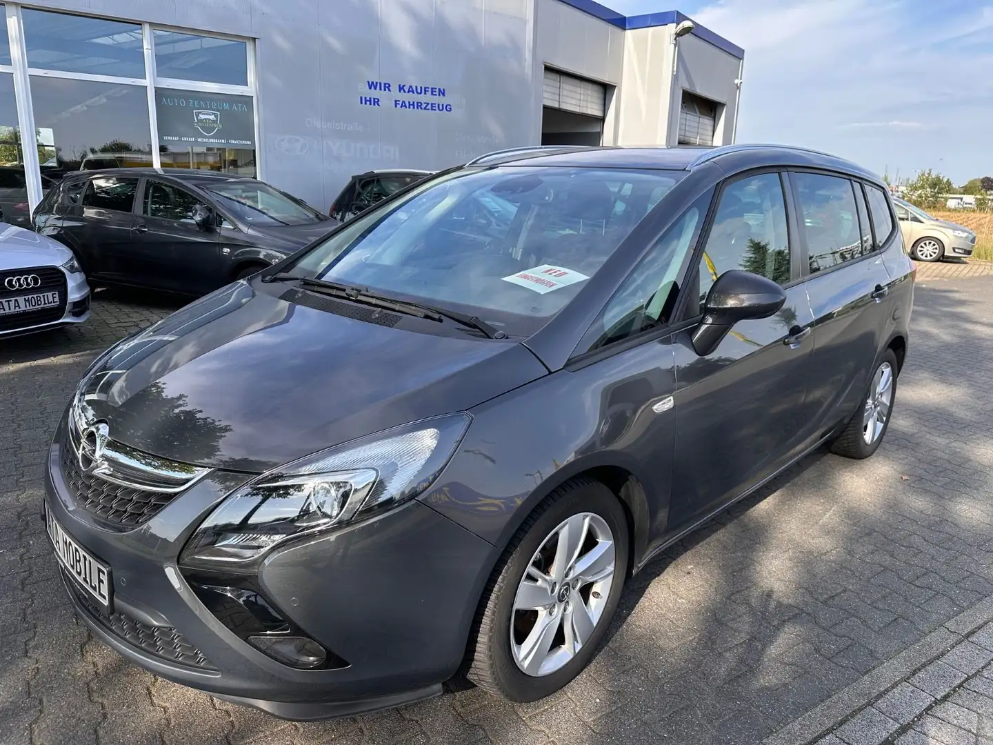 Opel Zafira C Tourer Style,KAMERA,NAVI,SCHECKHEFT Grijs - 1