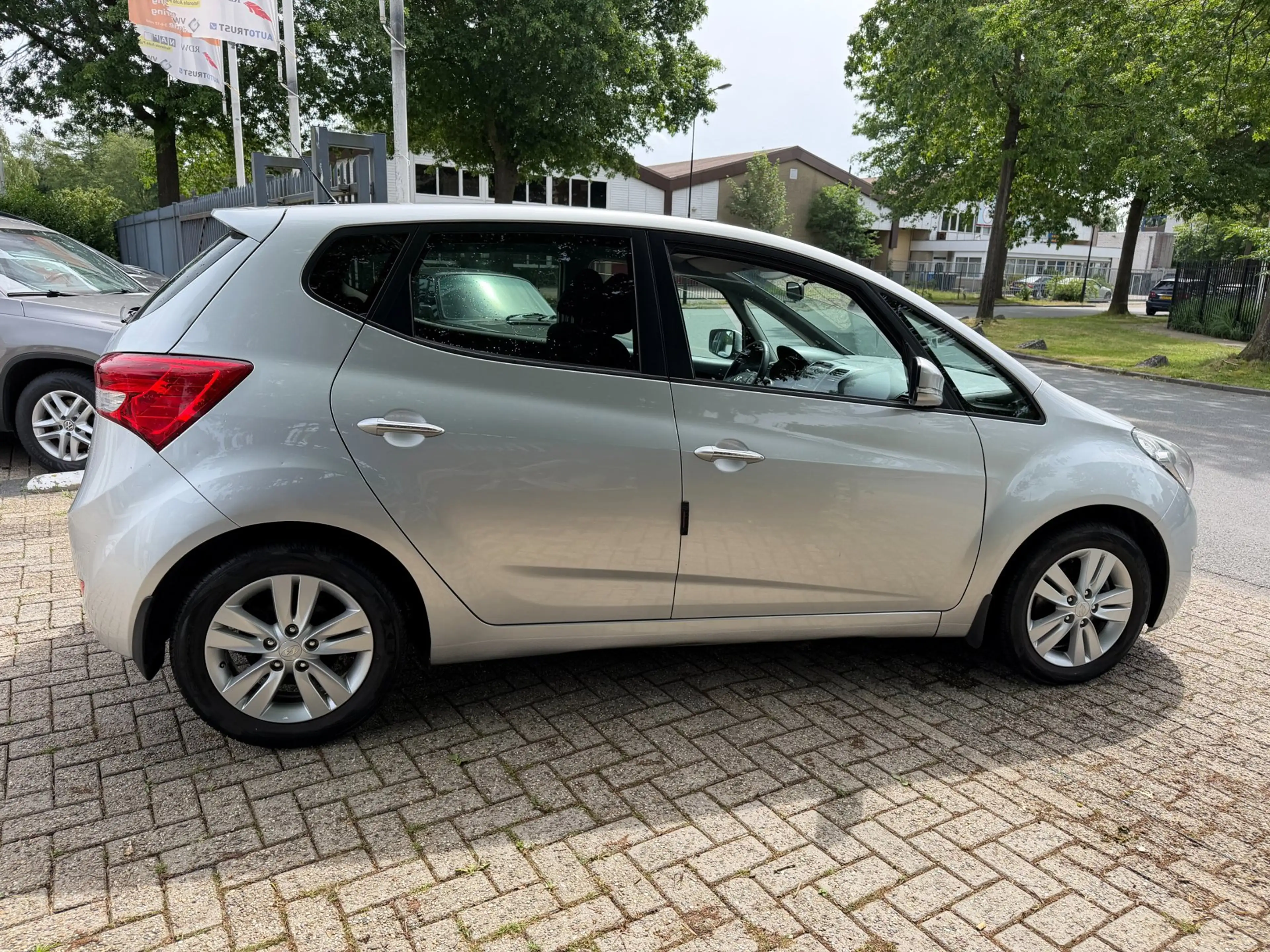 Hyundai iX20 1.6i i-Vision automaat, airco, cruise control, tre — photo 19