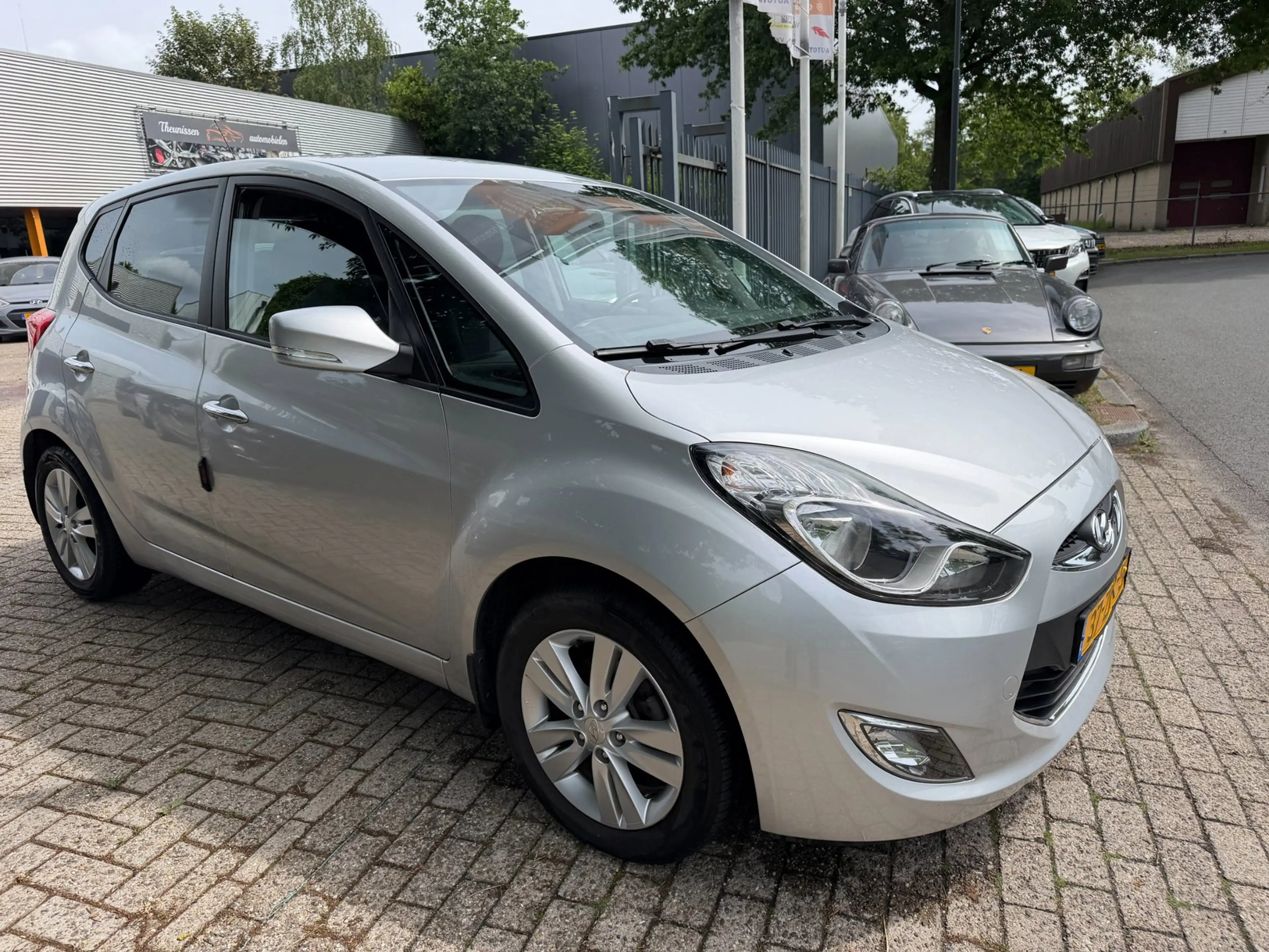 Hyundai iX20 1.6i i-Vision automaat, airco, cruise control, tre — photo 21