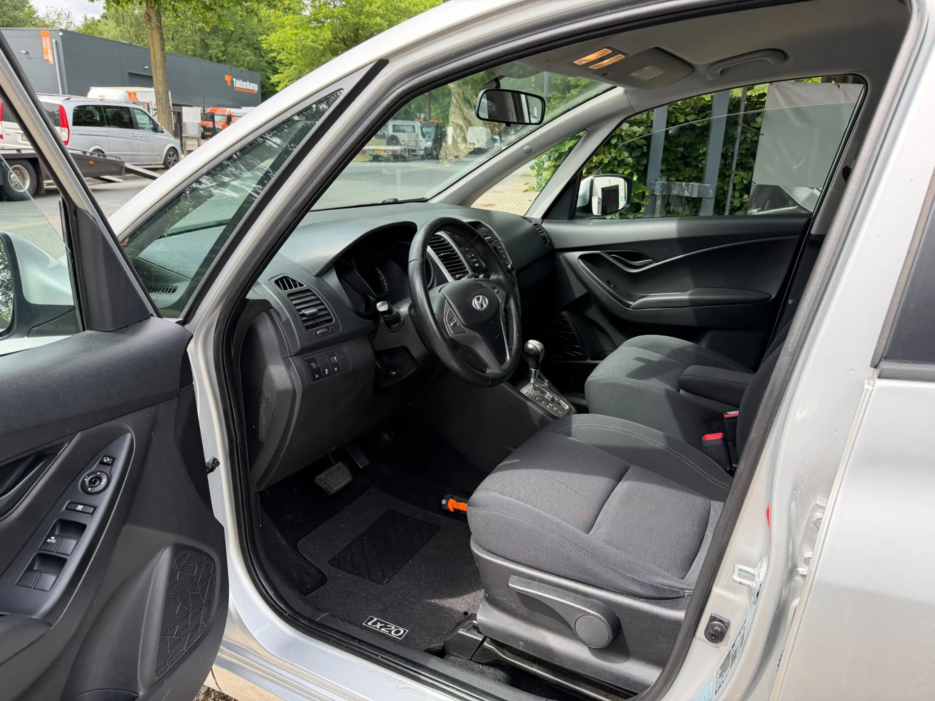 Hyundai iX20 1.6i i-Vision automaat, airco, cruise control, tre — photo 22