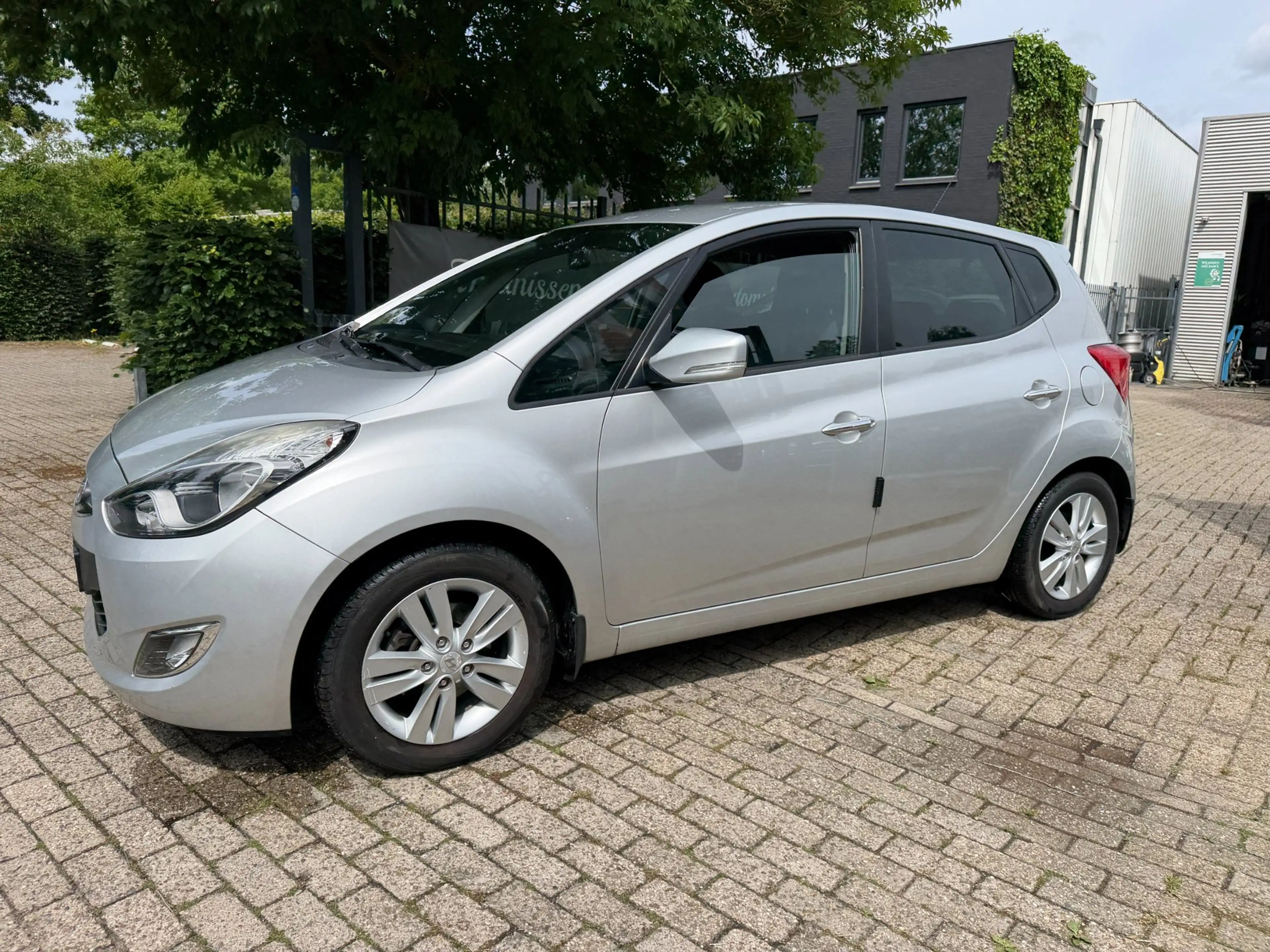 Hyundai iX20 1.6i i-Vision automaat, airco, cruise control, tre — photo 8