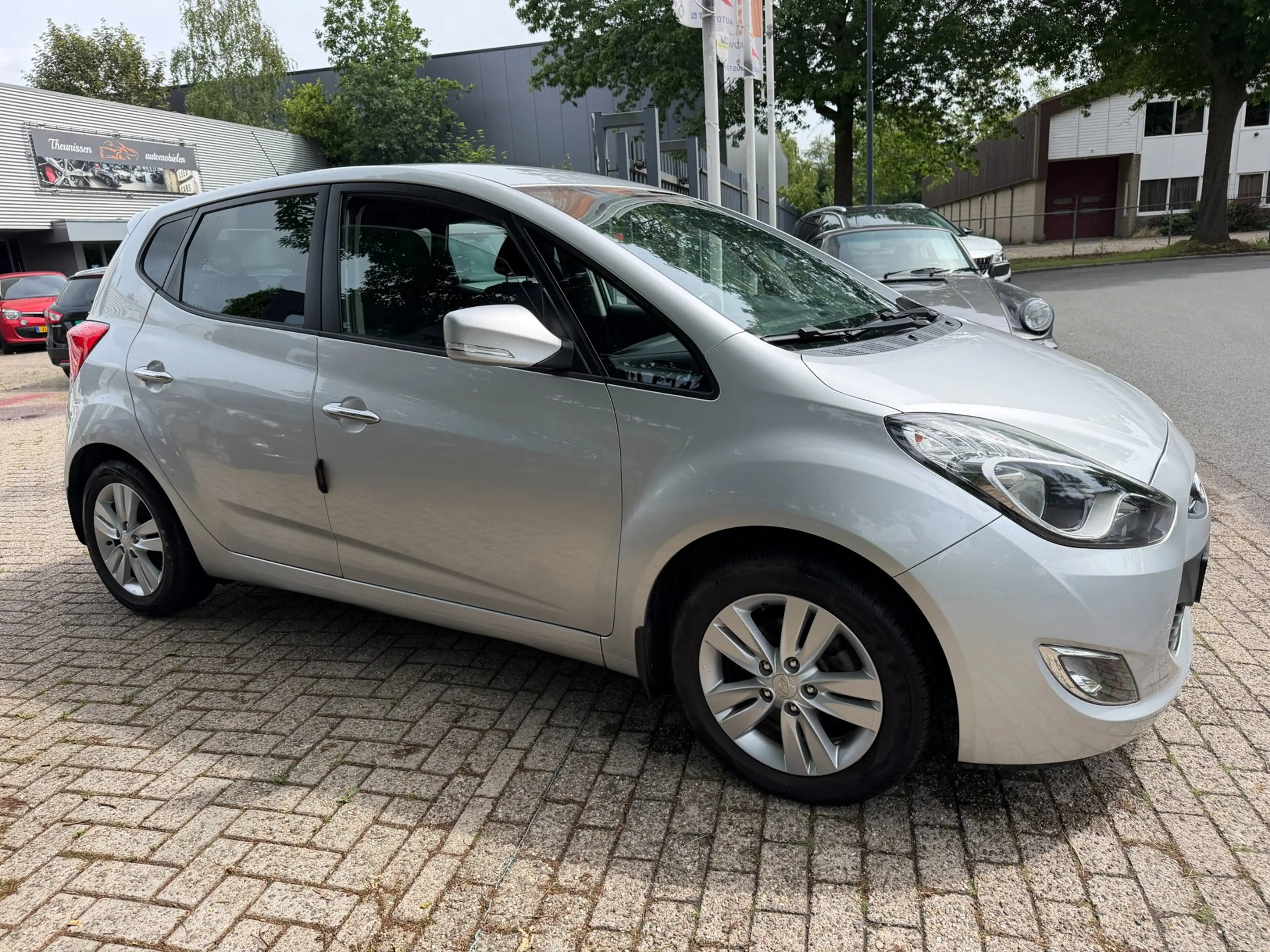 Hyundai iX20 1.6i i-Vision automaat, airco, cruise control, tre — photo 20