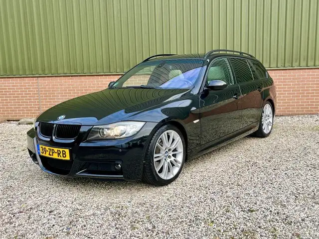 BMW 325 3-serie Touring 325i High Executive