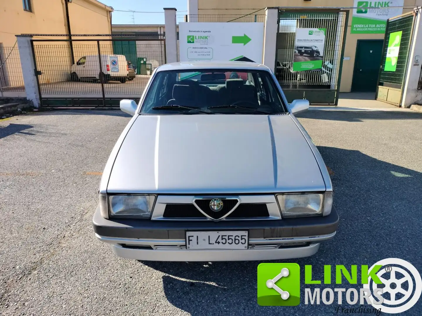 Alfa Romeo 75 1.8 IE Indy Grigio - 2