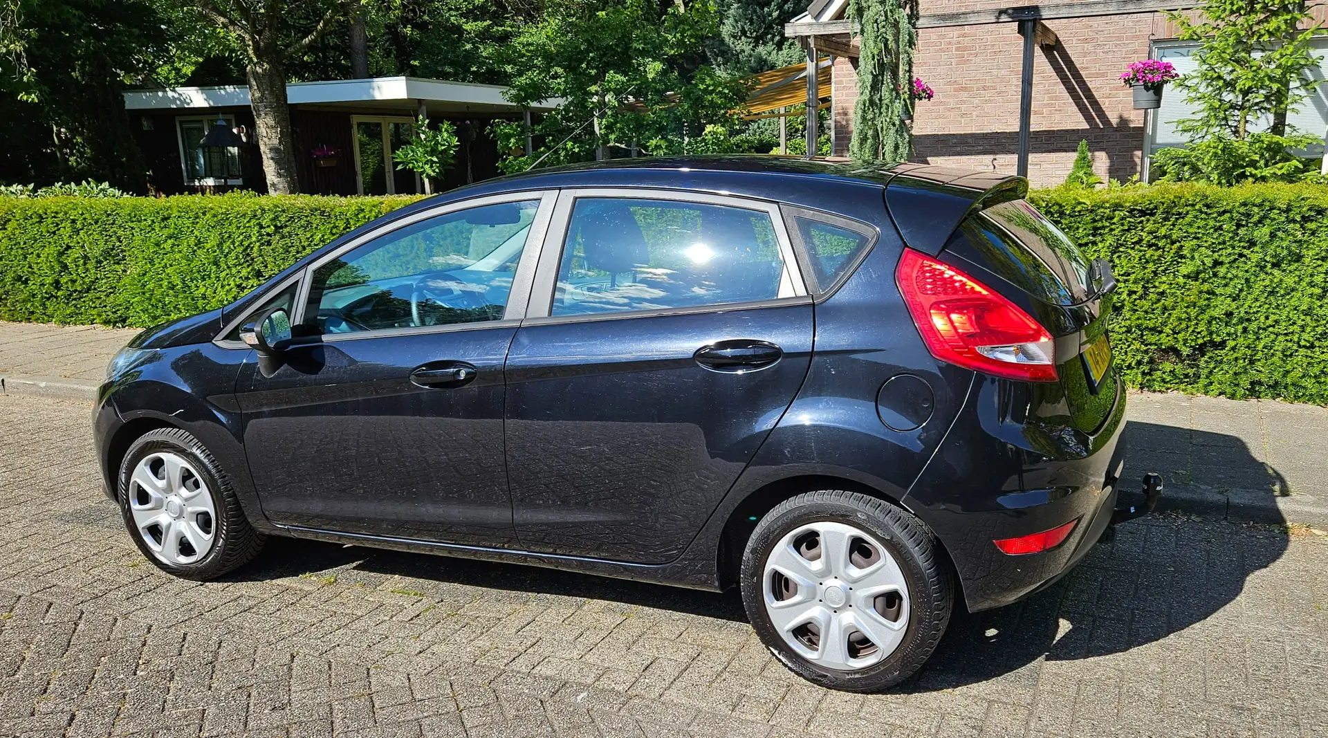 Ford Fiesta Fiesta 1.25 Limited Zwart - 2