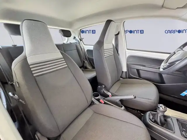 Volkswagen Up! view 8