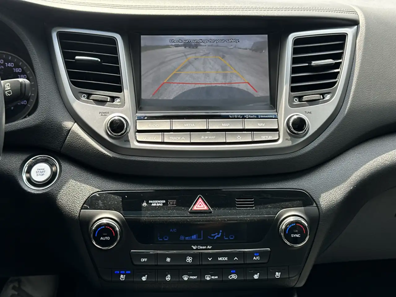 Hyundai TUCSON снимка Hyundai TUCSON