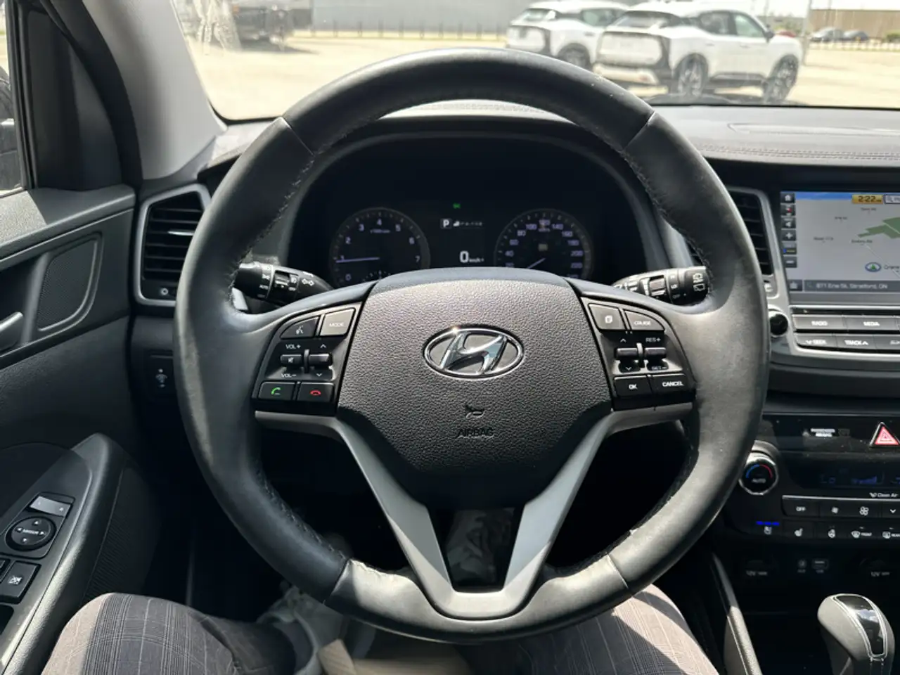 Hyundai TUCSON снимка Hyundai TUCSON