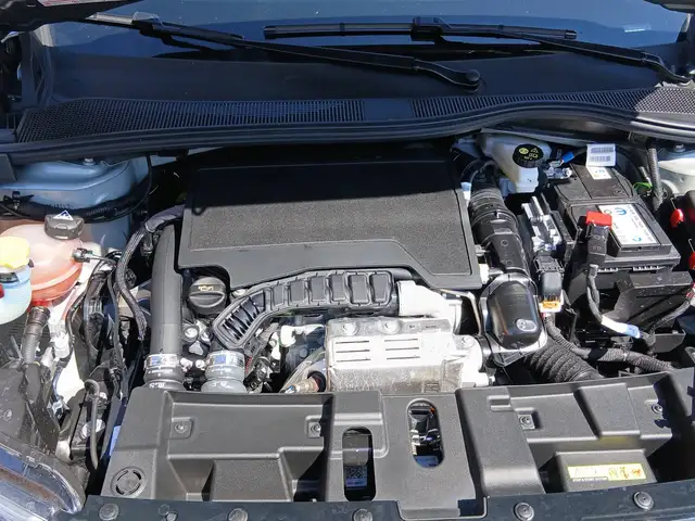 Jeep Avenger view 19