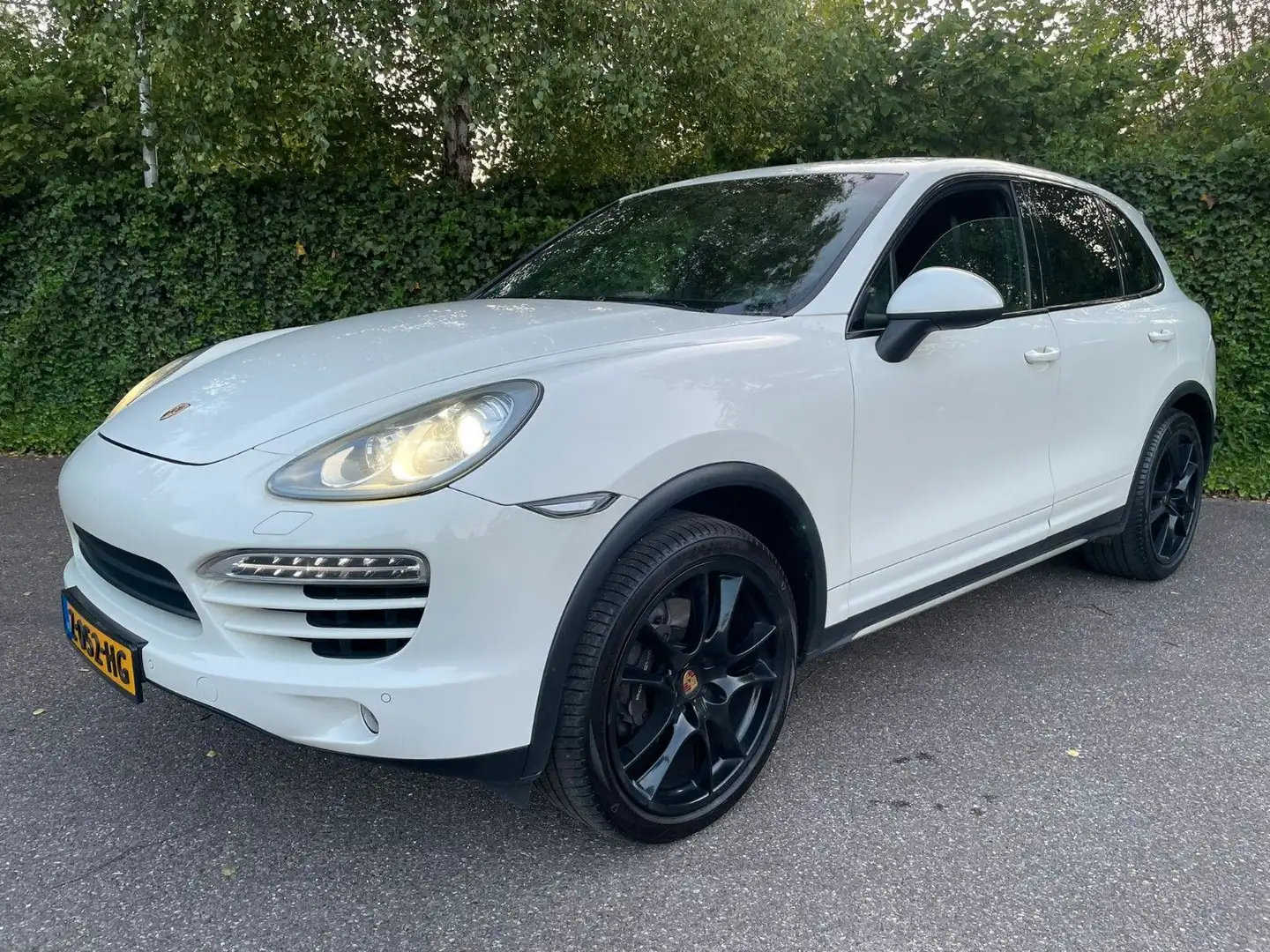 Porsche Cayenne 3.0 D V6 2011 Weiss Diesel Automatik Weiß - 1