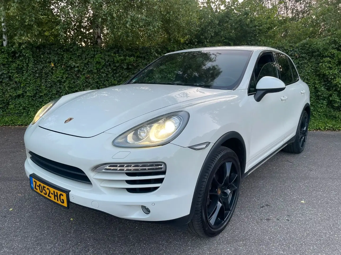 Porsche Cayenne 3.0 D V6 2011 Weiss Diesel Automatik Weiß - 2
