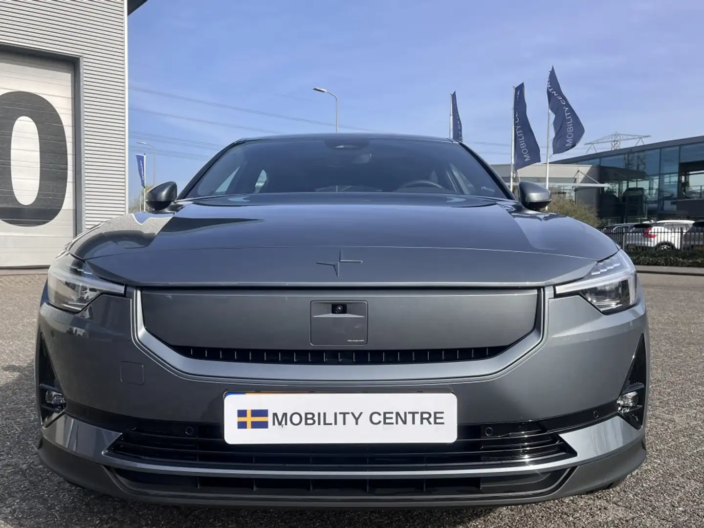 Polestar 2 LRSM 82 kWh | NIEUW UIT VOORRAAD | Plus- Pilot- Cl Grijs - 2