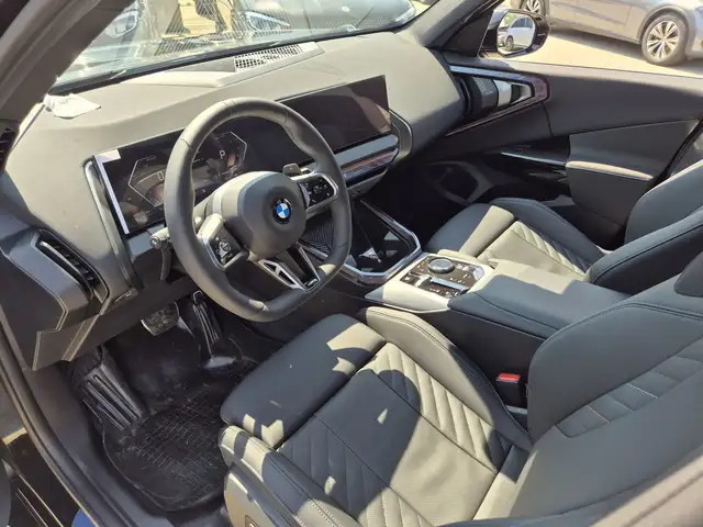 BMW X3 view 6