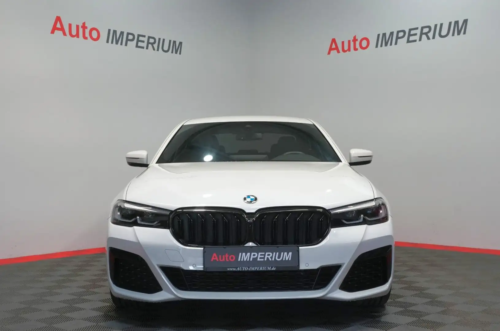 BMW 530 i xDrive M Sport Lim*FACELIFT*Alcantara*LED* Weiß - 2