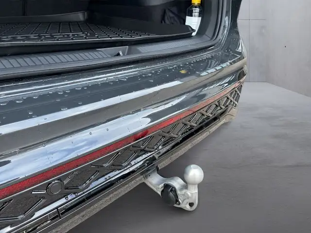 Volkswagen Tiguan Sport TDI 4MOTION DSG Ansicht 32