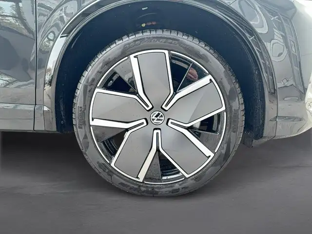 Volkswagen Tiguan Sport TDI 4MOTION DSG Ansicht 6