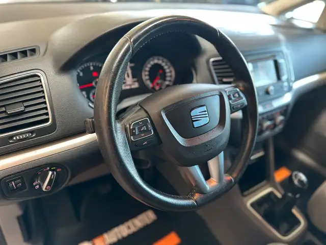 Seat Alhambra view 8