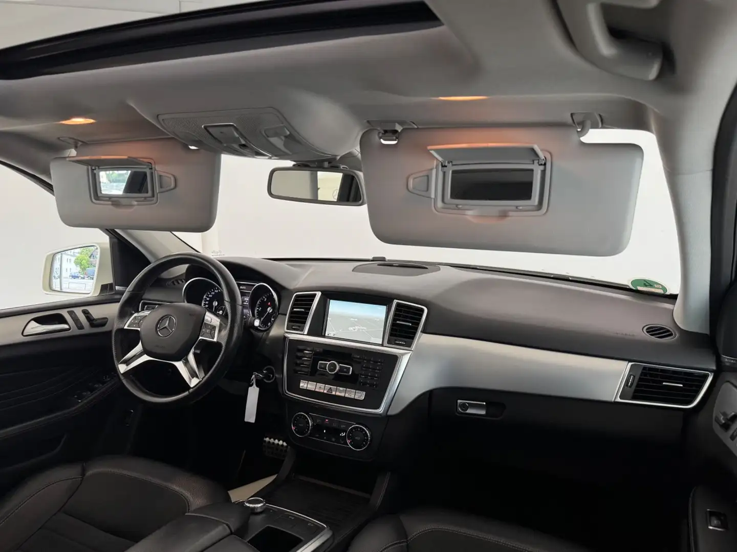 Mercedes-Benz ML 350 CDI 4Matic AMG-LINE|PANO|XENON|KAMERA|H&K Weiß - 2