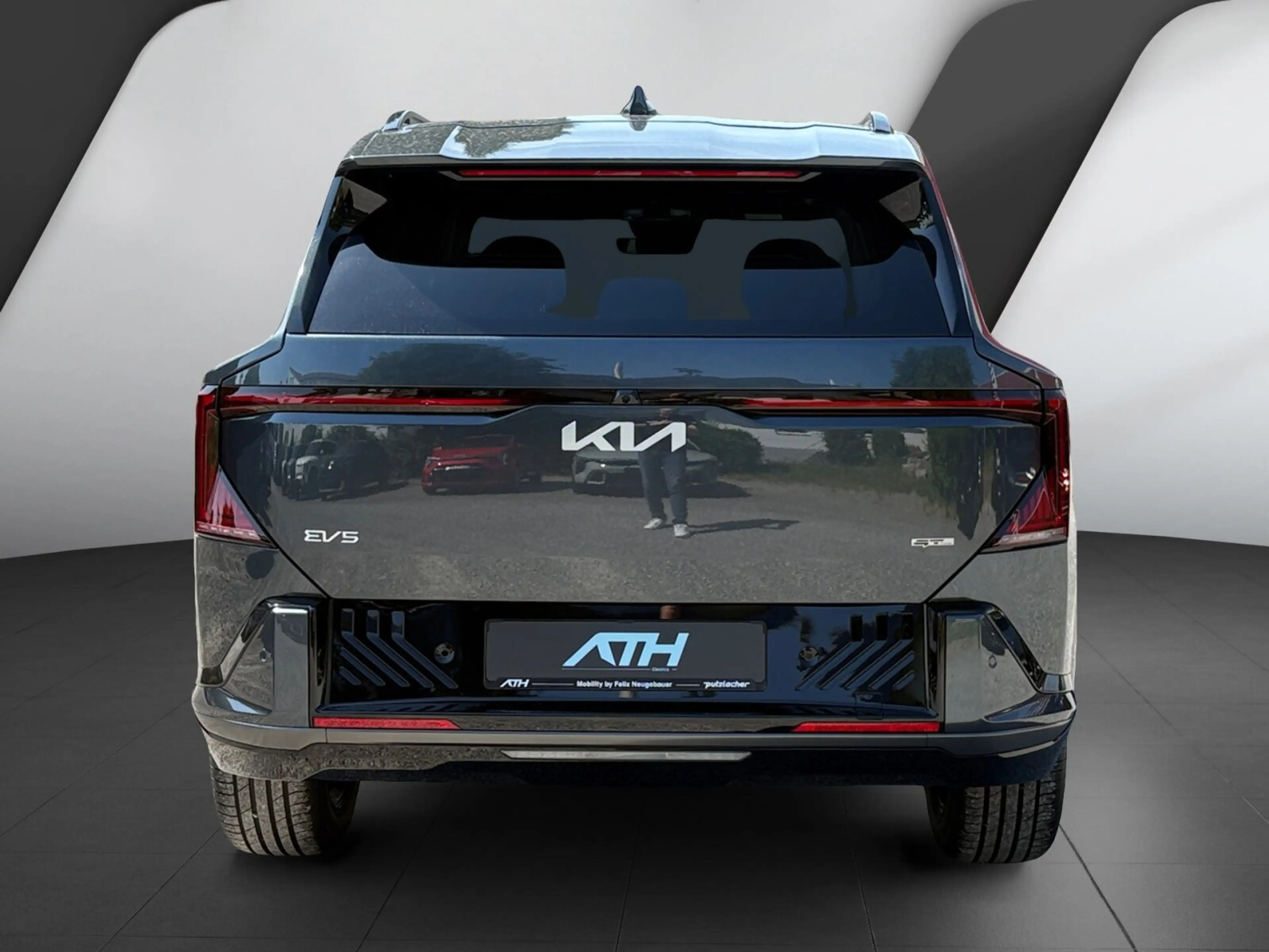 Kia EV5 Elektro 81,4 kWh GT-Line H/K ACC HUD PANO — photo 3