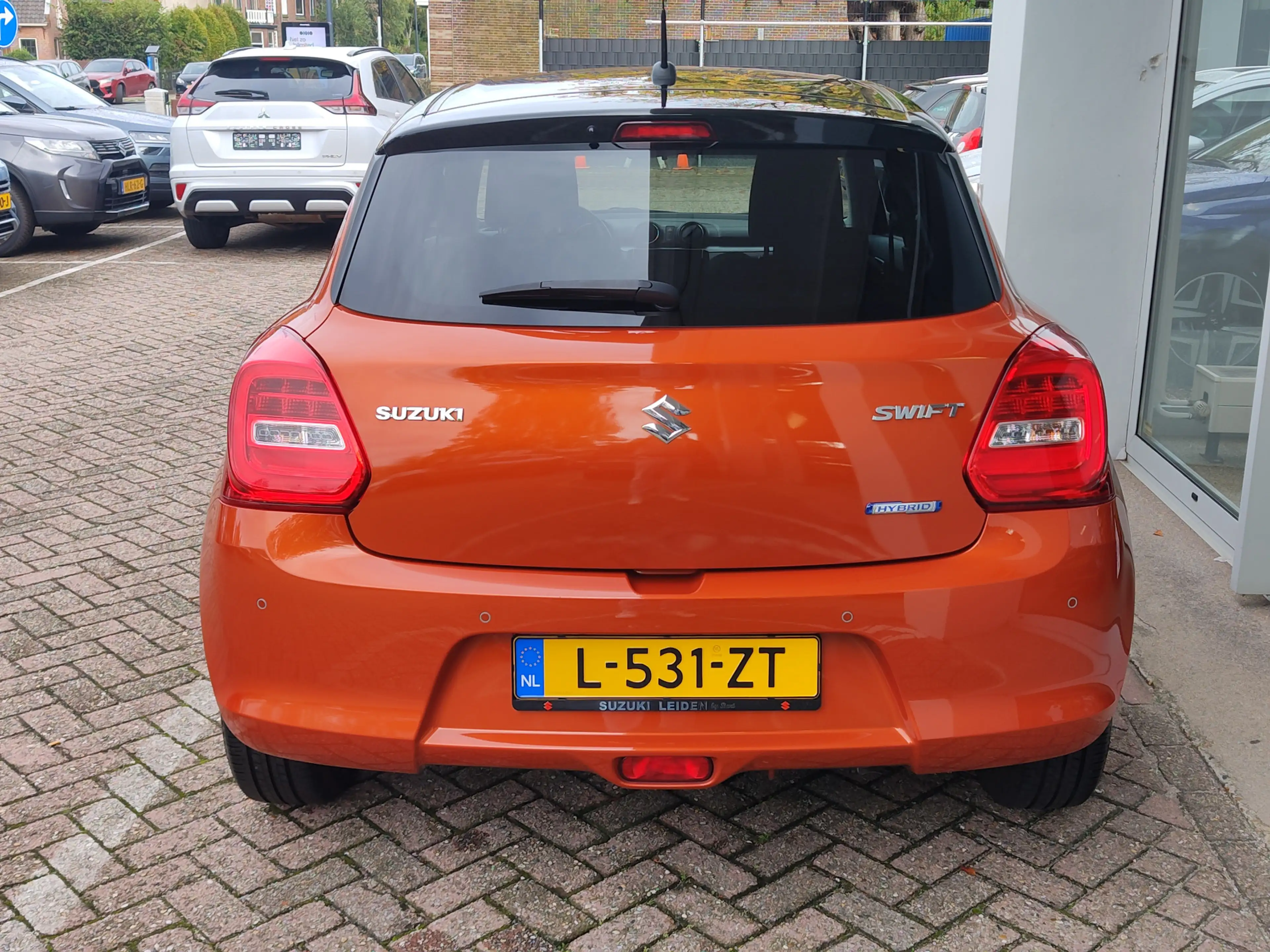 Suzuki Swift 1.2 STYLE SMART HYBRID Clima | Keyless | Adaptive — photo 4